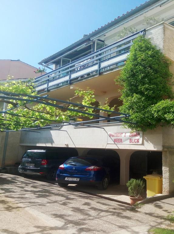 Linea Mare Apartment Ровинь Экстерьер фото
